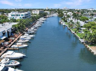 424 Hendricks Isle APT 4, Fort Lauderdale, FL 33301