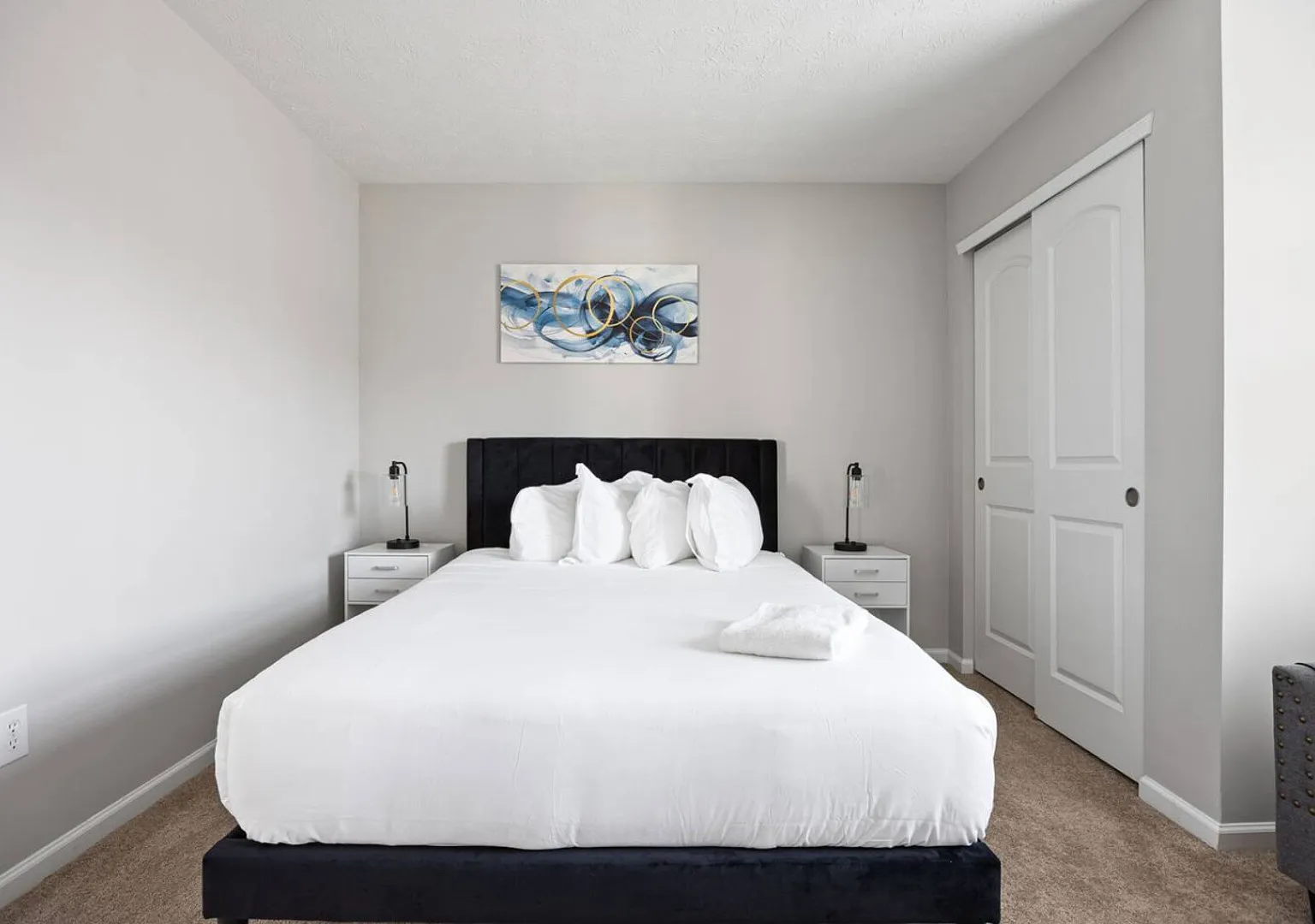 Modern Home Near Broad Ripple + Game Room — Photo 3