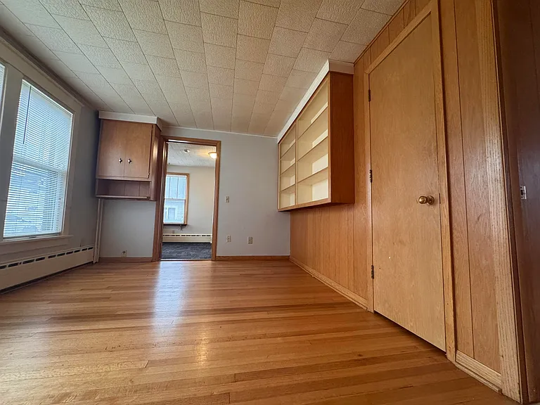 216 W Main St #1 — Photo 15