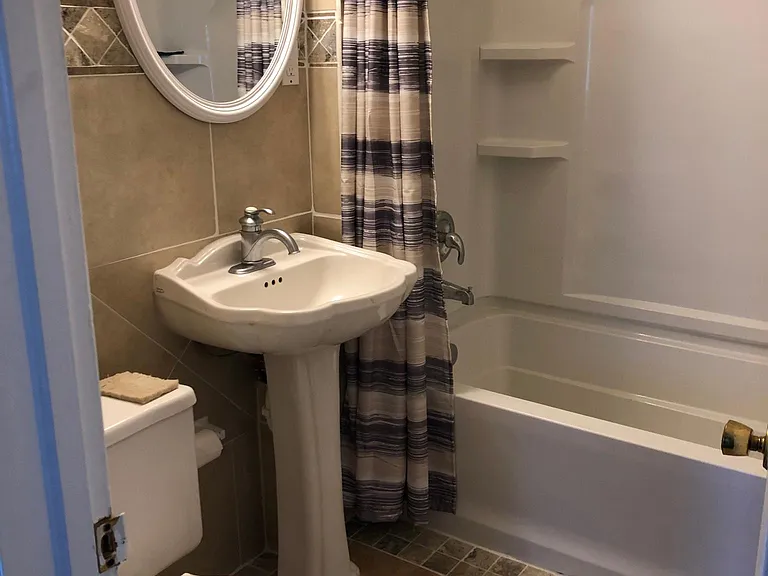58 Upland Dr — Photo 9