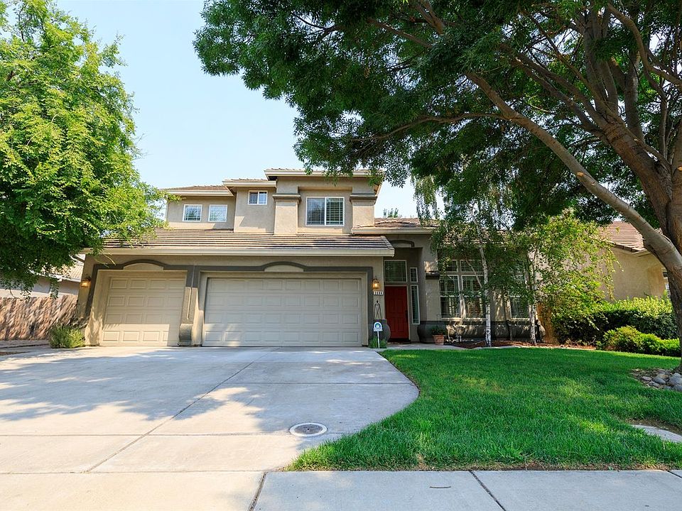 1st image of 3004 Marazan St