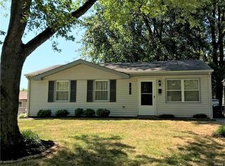 1401 Radiance Dr, Belleville, IL