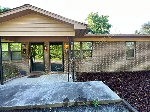 201 Arthur Dr #I Photo 1
