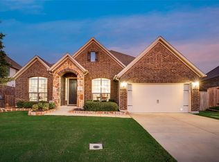 628 Newchester Dr, Roanoke, TX 76262
