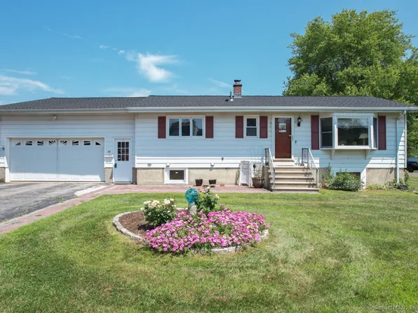73 Starlet Lane, Waterbury, CT 06704