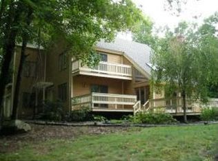 219 Joe English Rd, New Boston, NH 03070