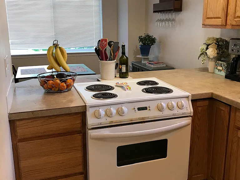 505 Quince St SE #1 — Photo 6