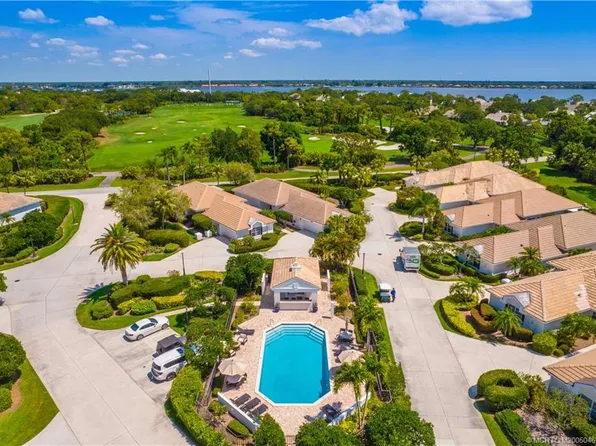 2203 NW Seagrass Dr, Palm City, FL 34990