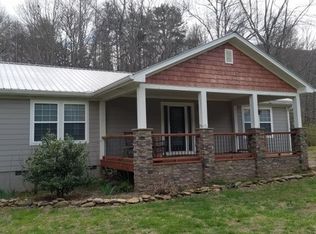 191 Forest Cove Trl, Hayesville, NC 28904