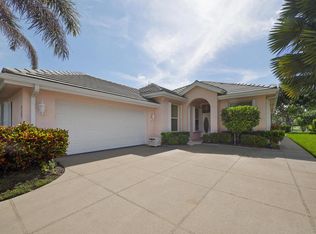 525 SW Hampton Ct, Port Saint Lucie, FL 34986