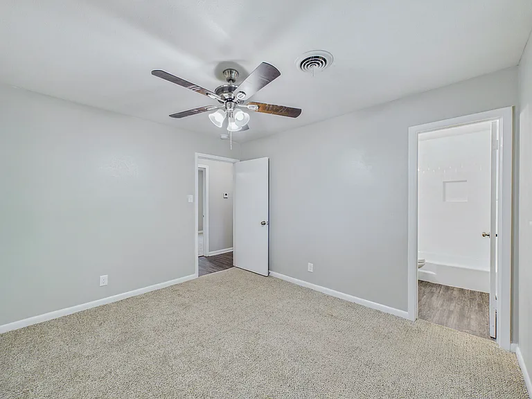 29 Rosewood Dr-17_07012026