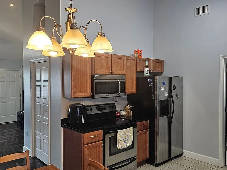 315 Gabrielle Ln — Photo 25