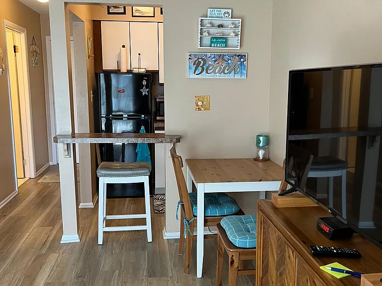 709 Ocean Ave #22 — Photo 10