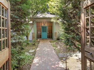 2629 SW Davenport Ln, Portland, OR 97201