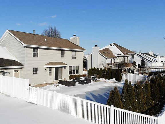 3rd image of 4251 Kensington Way