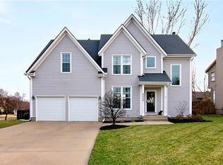 9009 W 128th St, Overland Park, KS 66213