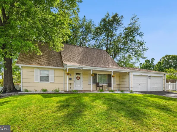 12403 Whitehall Dr, Bowie, MD 20715