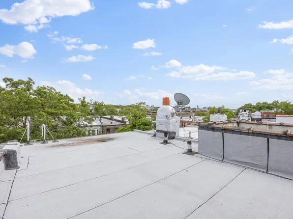 1390 Madison Street image 18 of 21