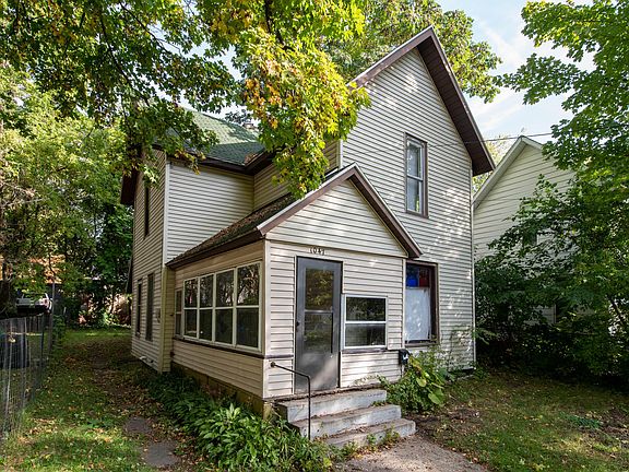 2nd image of 1047 Sigsbee St SE