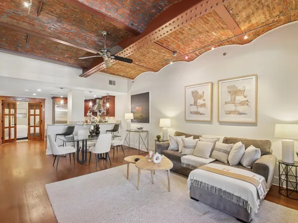 174 Washington St #1D, Jersey City, NJ 07302