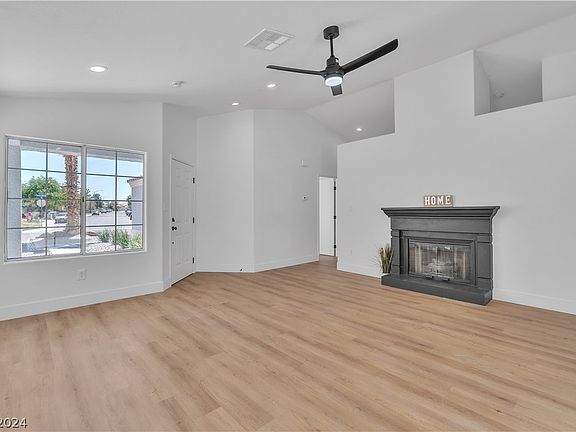5th image of 1808 Monte Alban Dr