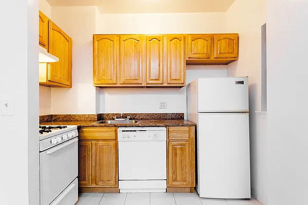 Rented by Brown Harris Stevens | media 9