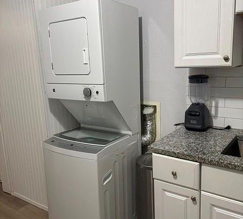 3rd image of 6734 Burkett St APT 4