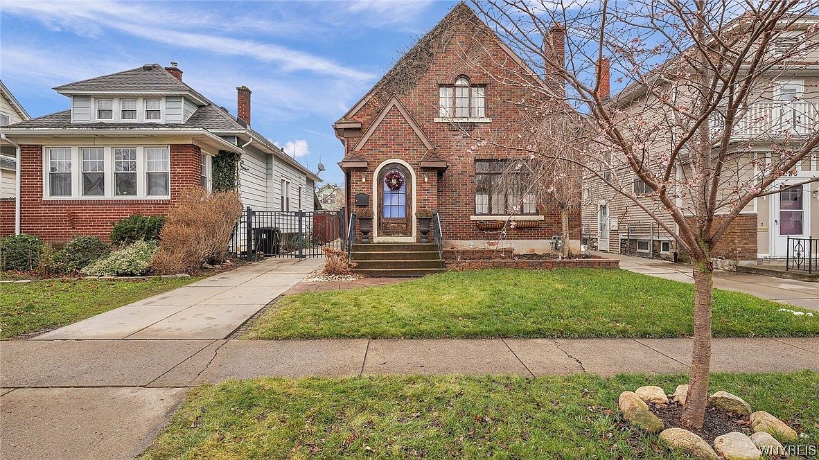 276 Tremont Ave, Kenmore, NY 14217 Zillow