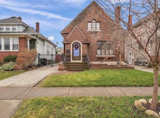 276 Tremont Ave, Kenmore, NY 14217