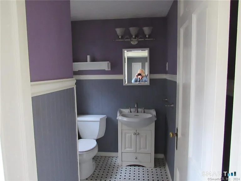 36 Rochford Ave — Photo 9