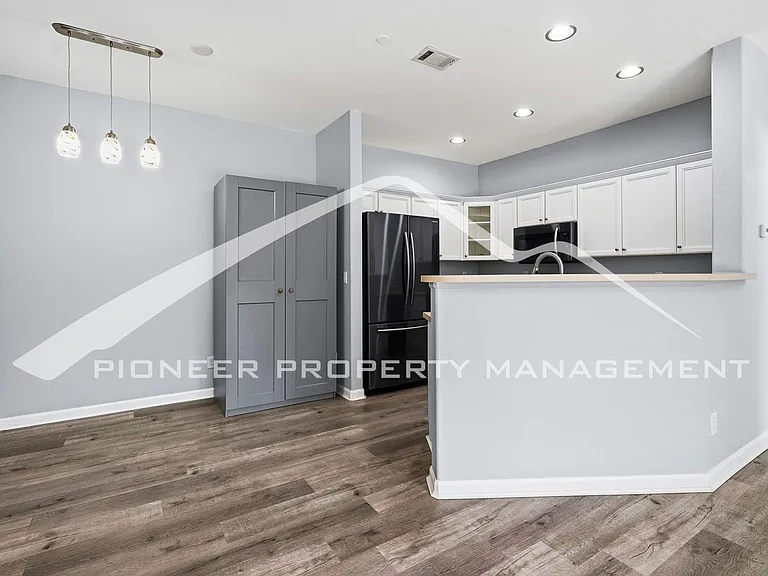 7355 S Alkire St #203 — Photo 5