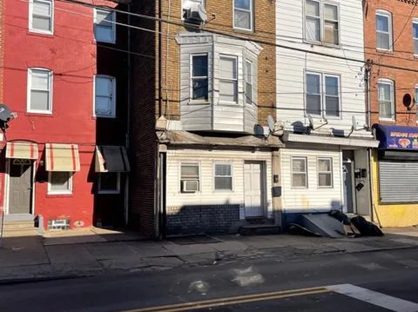 2095 Bridge St, Philadelphia, PA 19124