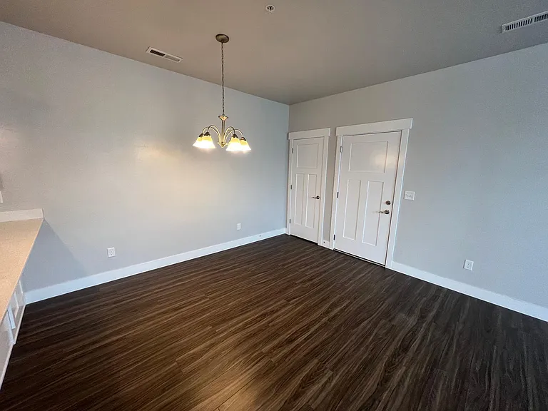 14659 S Bloom Dr #101 — Photo 8
