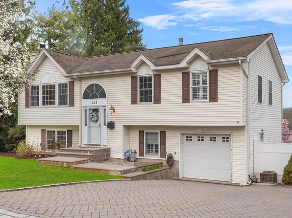 123 S Conger Avenue, Congers, NY 10920