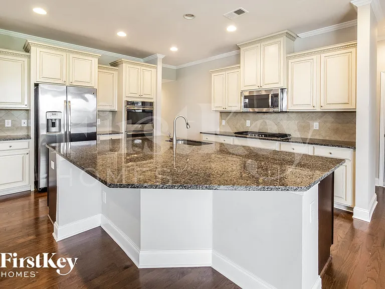 106 Yaupon Holly Cir — Photo 6