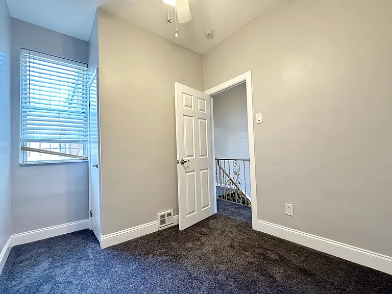 2509 S Rosewood St — Photo 40