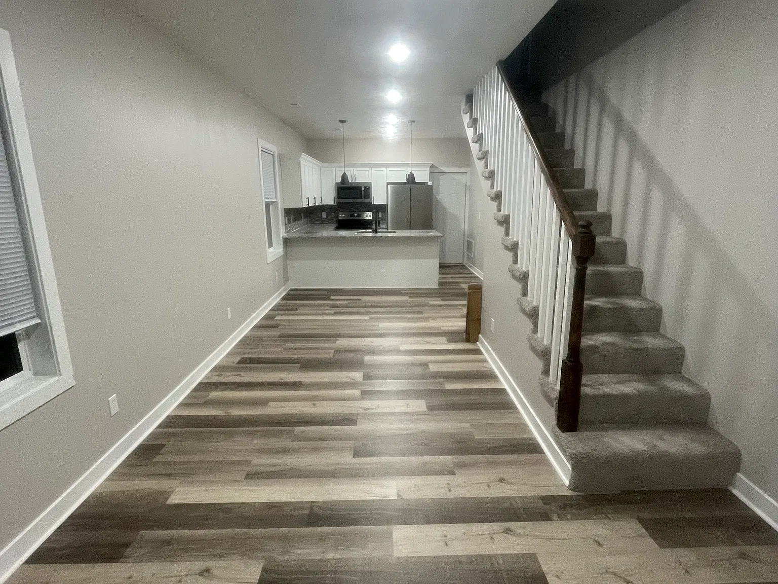 4 bed, 1026 sqft, $1,650 — Photo 3