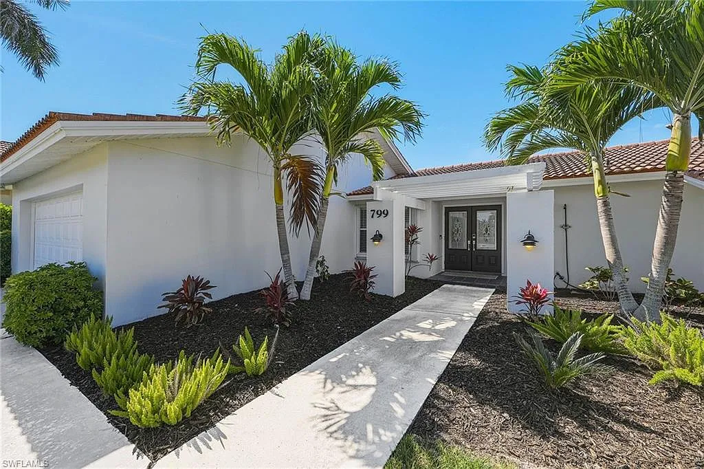2 bed, 2.0 bath, 1583 sqft, $14,000 — Photo 2