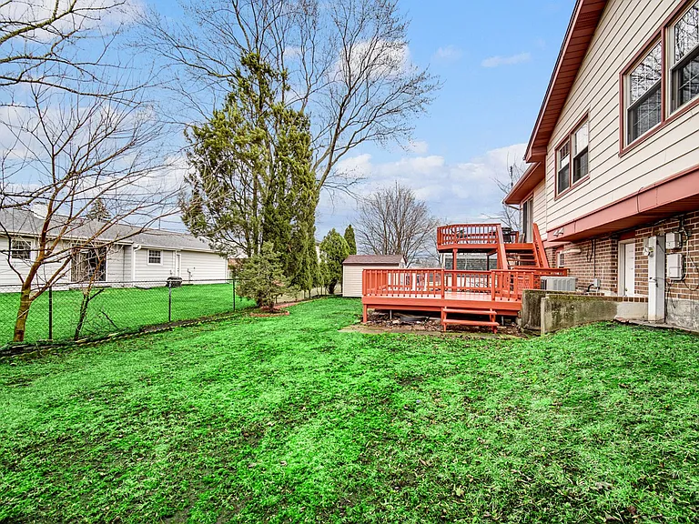 541 S Warrington Rd — Photo 22