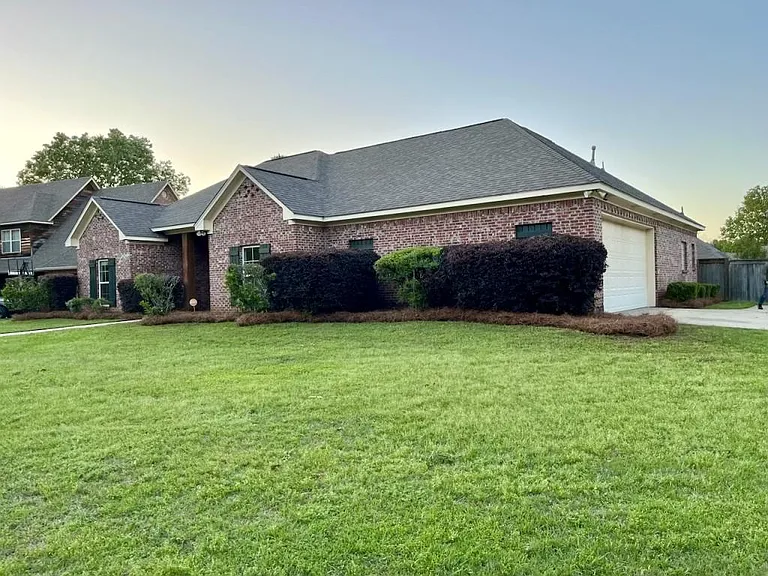 120 Bear Creek Cir — Photo 2