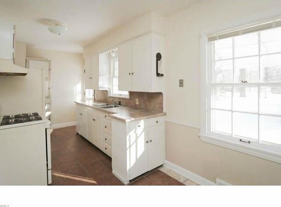 5th image of 189 Wychwood Ln