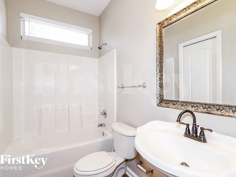 6732 Stone Garden Dr — Photo 13