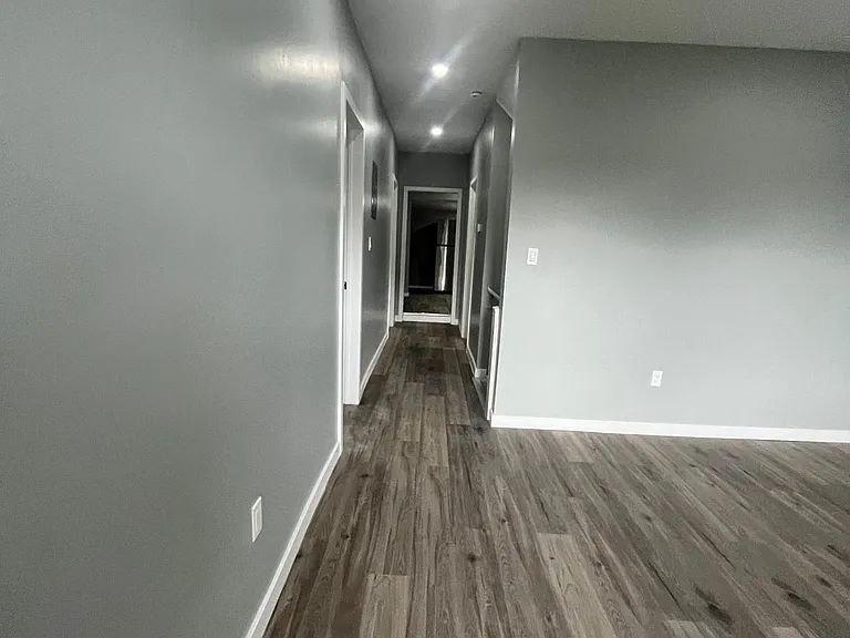57 Waller St #2 — Photo 15