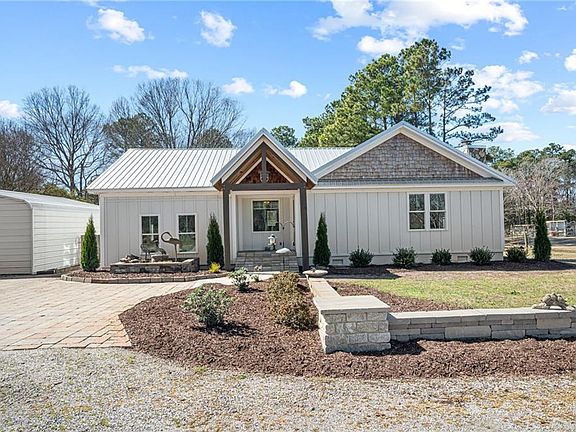 3rd image of 448 Knotts Island Rd