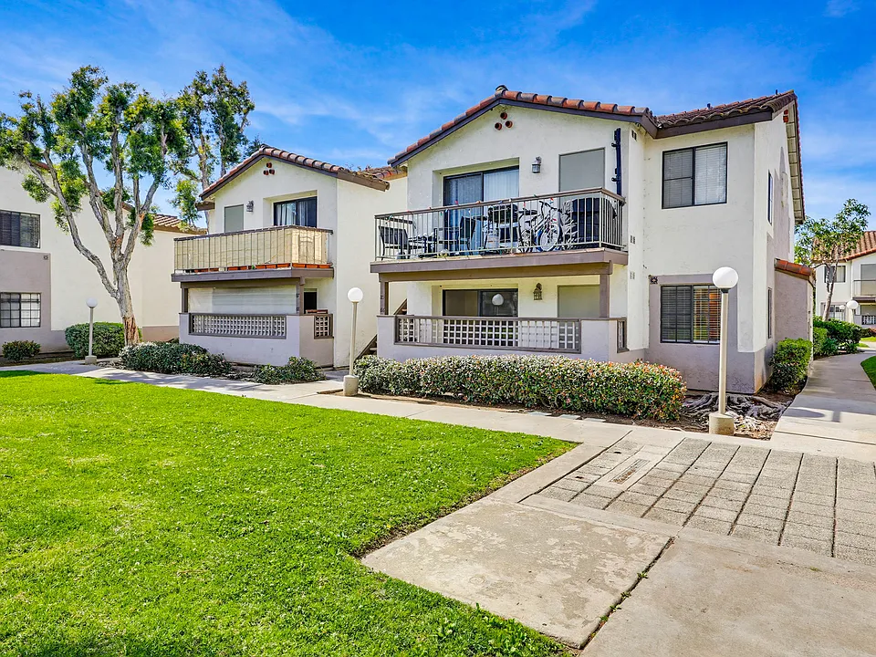 3572 Sunset Ln #86