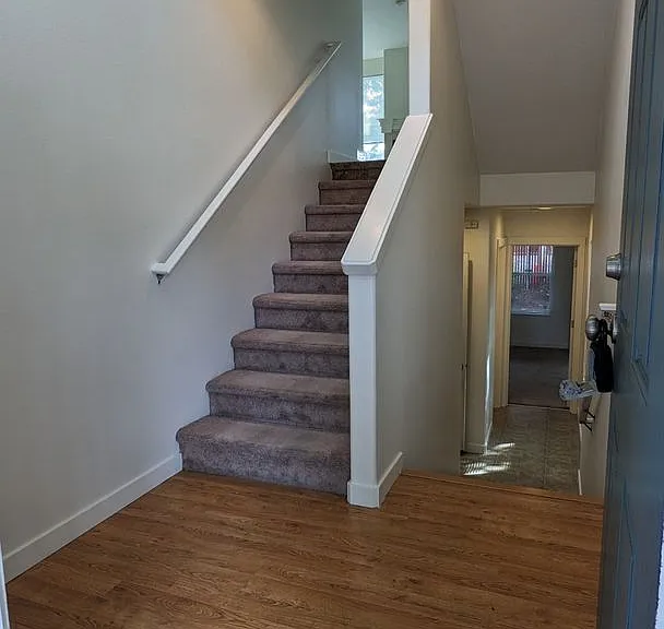 Halsey East Townhomes — Photo 243