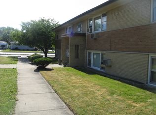 18502 Torrence Ave APT 1E, Lansing, IL 60438