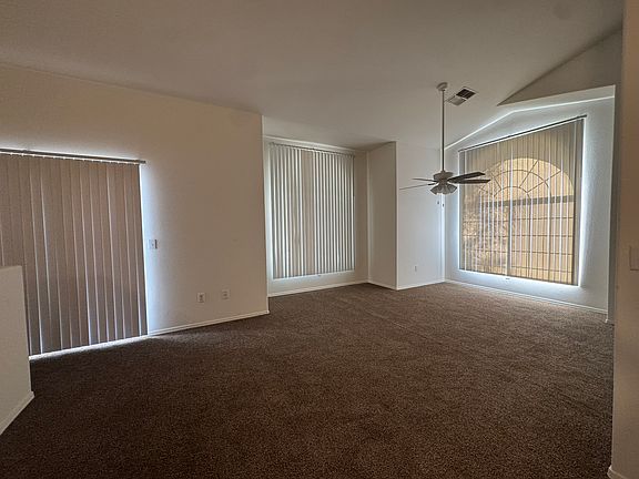 4th image of 1344 Park Ln APT 1