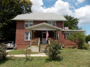 1304 W Springfield Ave, Champaign, IL 61821