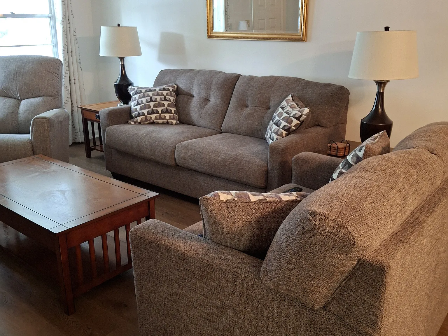 2 bed, 1528 sqft, $1,500 — Photo 2